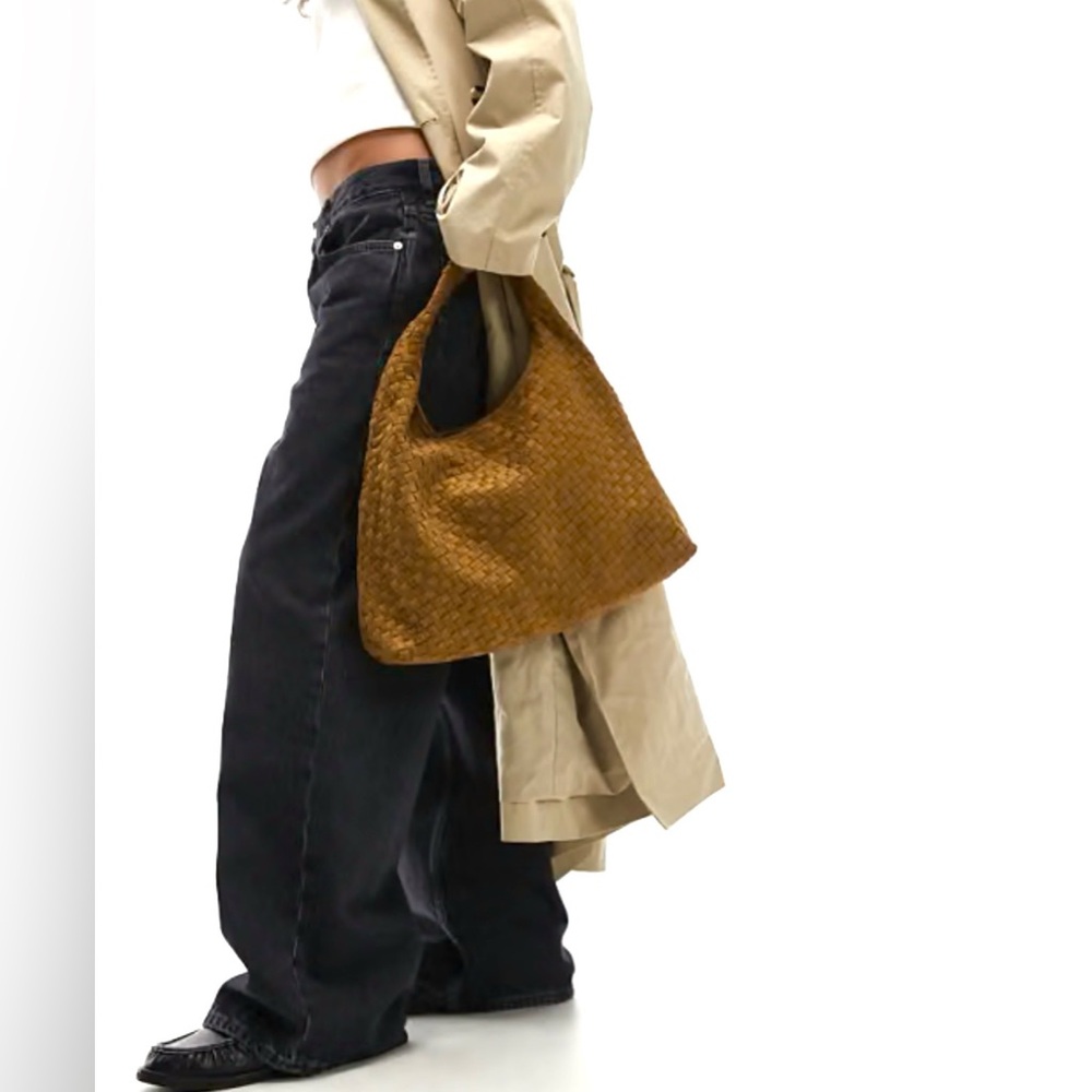 JW PEI  Laura Elegant Olive green Woven Handbag - Picture 10 of 11